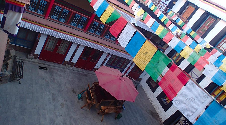 A scenic view of Lasa Bangdacang