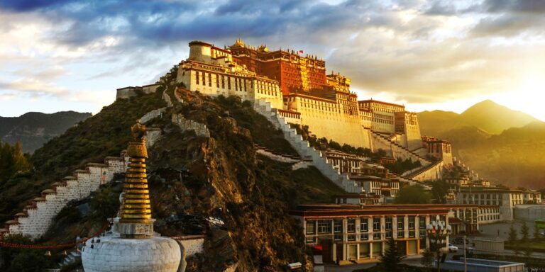 Lasa Budalagong: A Must-Visit Destination for Adventurers in Lhasa, Tibet