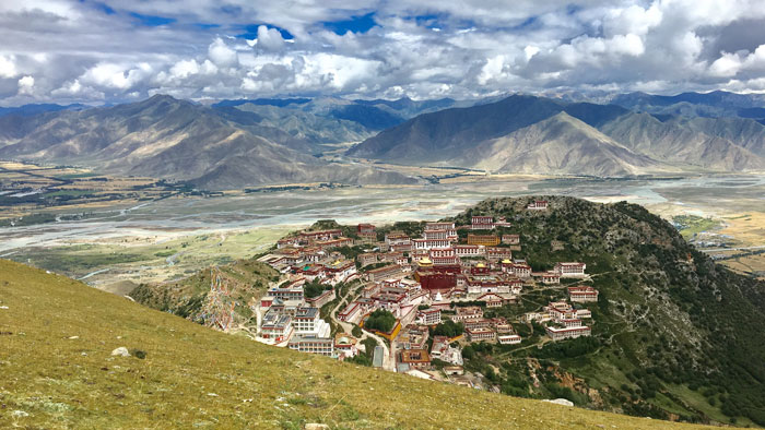 A scenic view of Lasa Gadansi