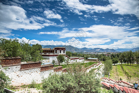 A scenic view of Lasa Selasi