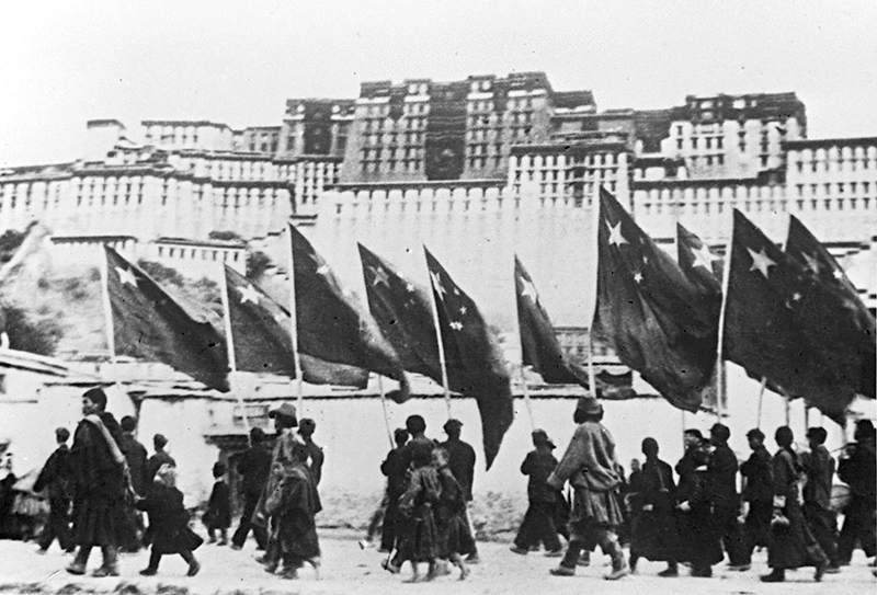 A scenic view of Lasa Zhongyang Renminzhengfu Zhuzang Daibiao Bangongchu Jiuzhi