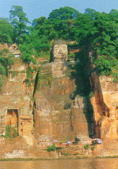 A scenic view of Leshan Dafo
