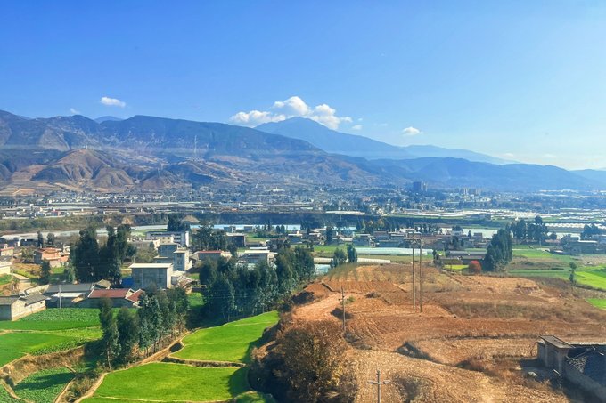 A scenic view of Liangshan Chamagudao