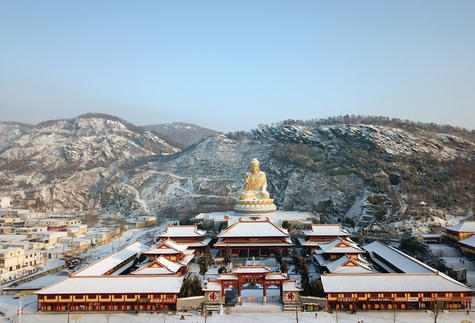 A scenic view of Lianyungang Dayishan Shiguan Mu