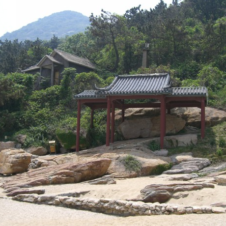 A scenic view of Lianyungang Dongliandao Donghai Langya Junjieyu Keshi
