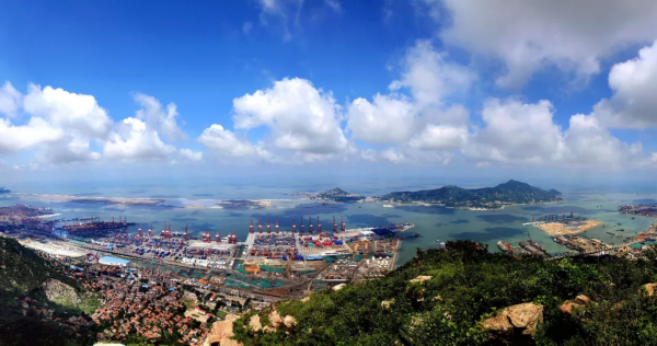 A scenic view of Lianyungang Tenghualuo Yizhi