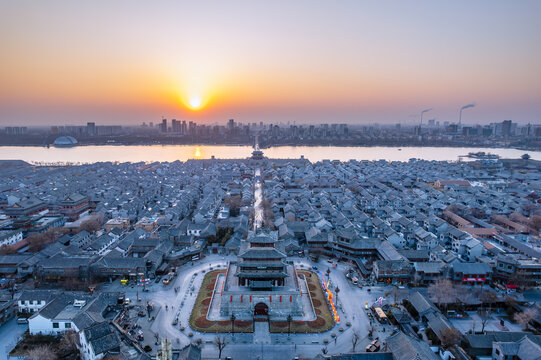 A scenic view of Liaocheng Guangyue Lou