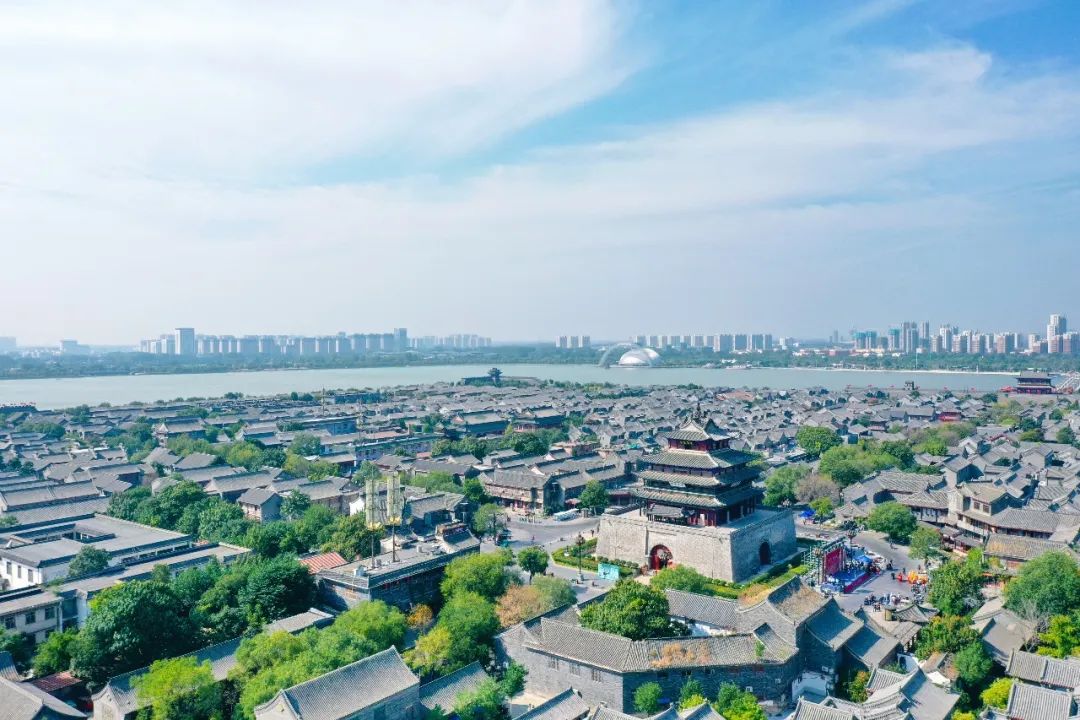 A scenic view of Liaocheng Guangyue Lou