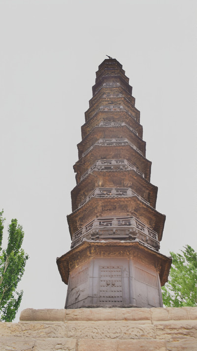 A scenic view of Liaocheng Longxingsi Tieta