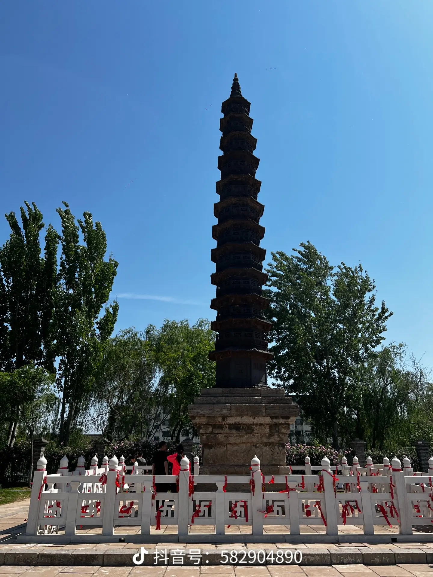 A scenic view of Liaocheng Longxingsi Tieta