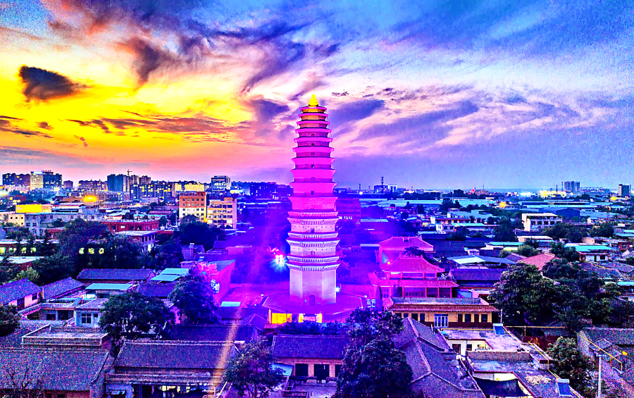 A scenic view of Liaocheng Xingguo Si Ta