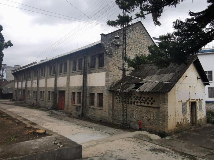 A scenic view of Lincang Fengqing Chachang Laochangqu Jiuzhi