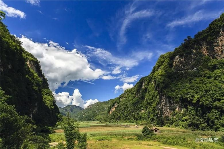 A scenic view of Lincang Shifodong Yizhi