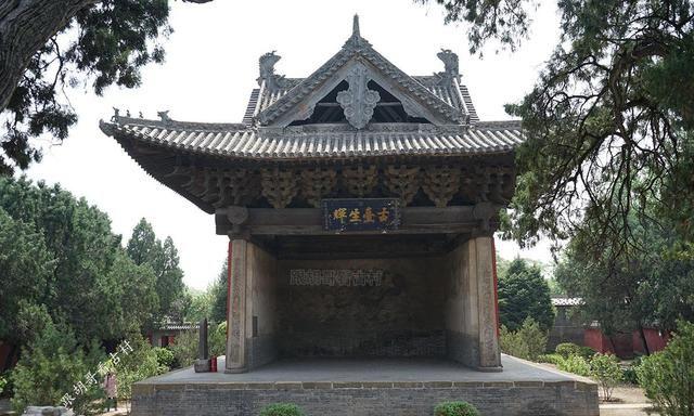 A scenic view of Linfen Dongyang Houtu Temple