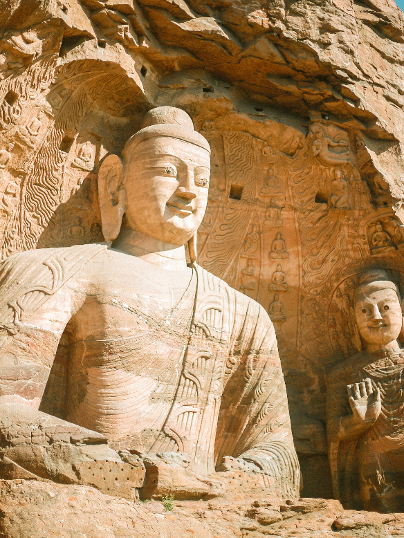A scenic view of Linfen Guajiashan Cliff Statue