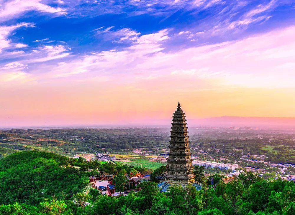 A scenic view of Linfen Guangsheng Temple
