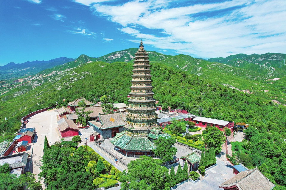 A scenic view of Linfen Guangsheng Temple