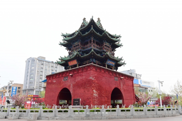 A scenic view of Linfen Huozhou Drum Tower