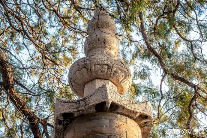 A scenic view of Linfen Langzhai Brick Pagoda
