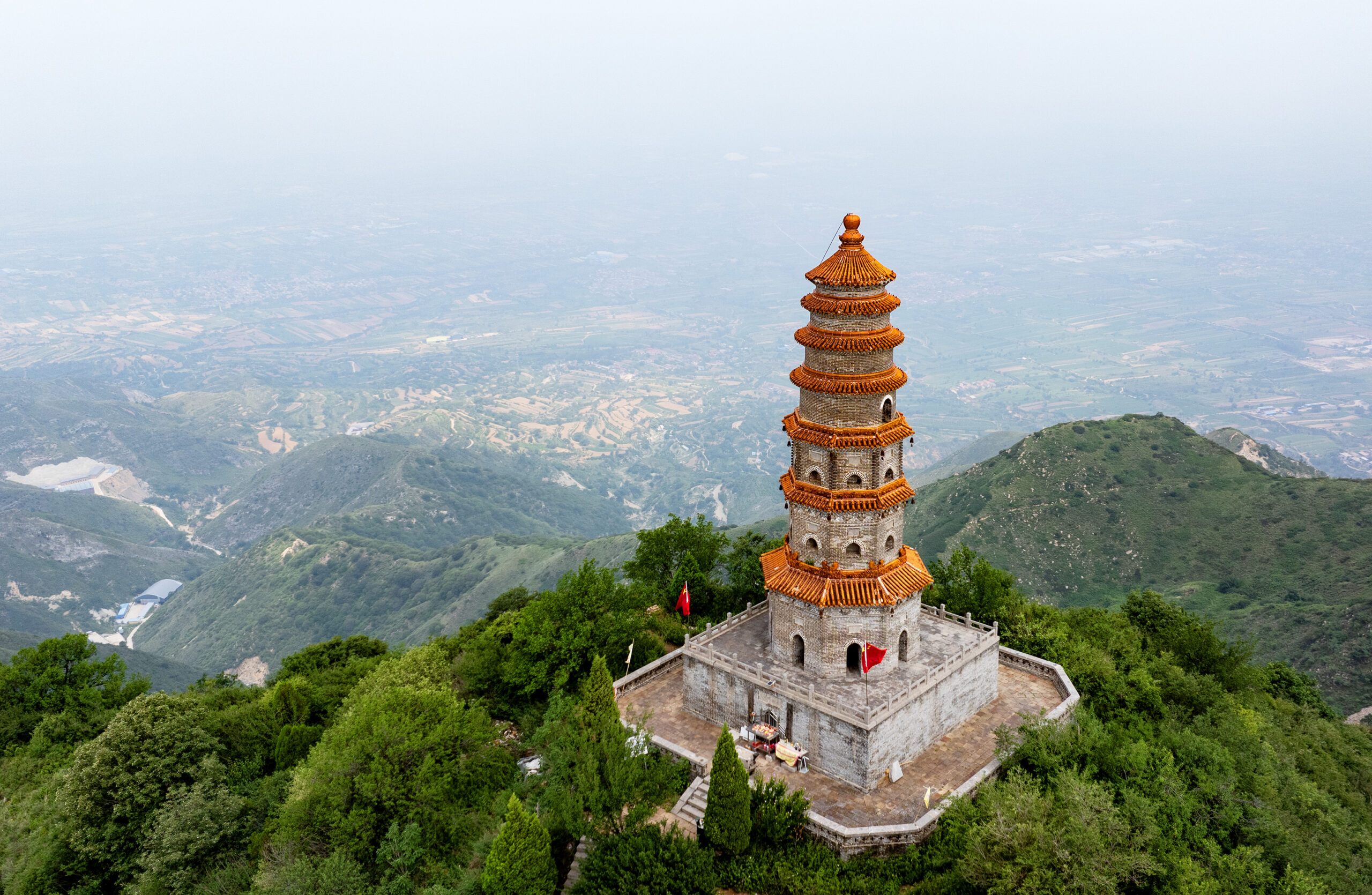 A scenic view of Linfen Mayi Temple Brick Pagoda