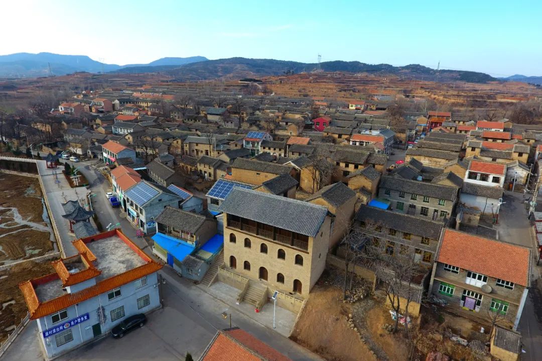 A scenic view of Linfen Nanlinjiao Longquan Temple
