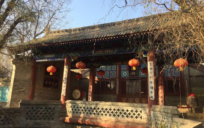 A scenic view of Linfen Nanlinjiao Longquan Temple