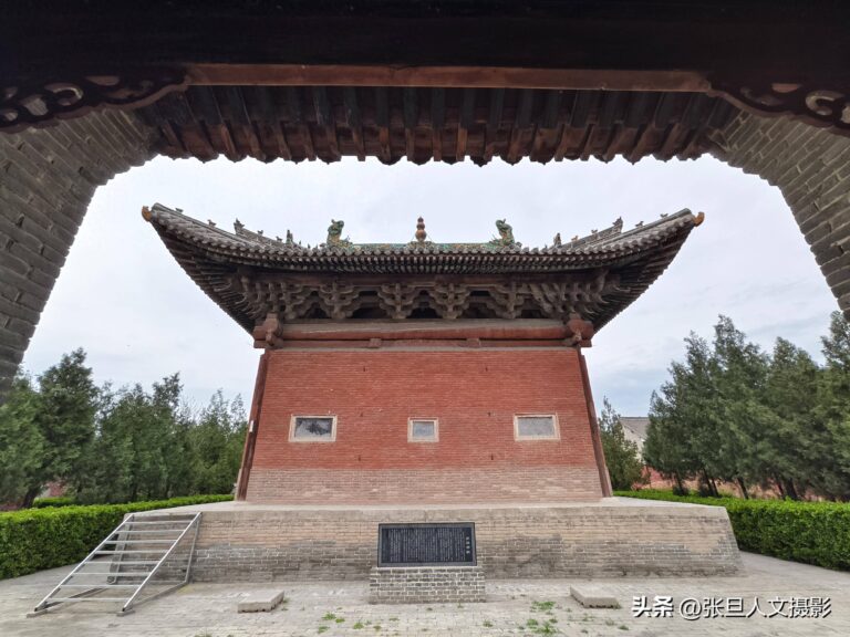 Experience the Vibrant Performances at Linfen’s Qiaoze Miao Stage: Your Ultimate Guide