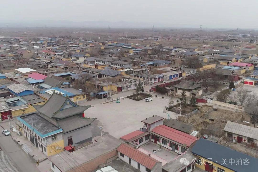 A scenic view of Linfen Wangqu Dongyue Temple