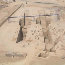 A scenic view of Linfen Yangshe Tomb
