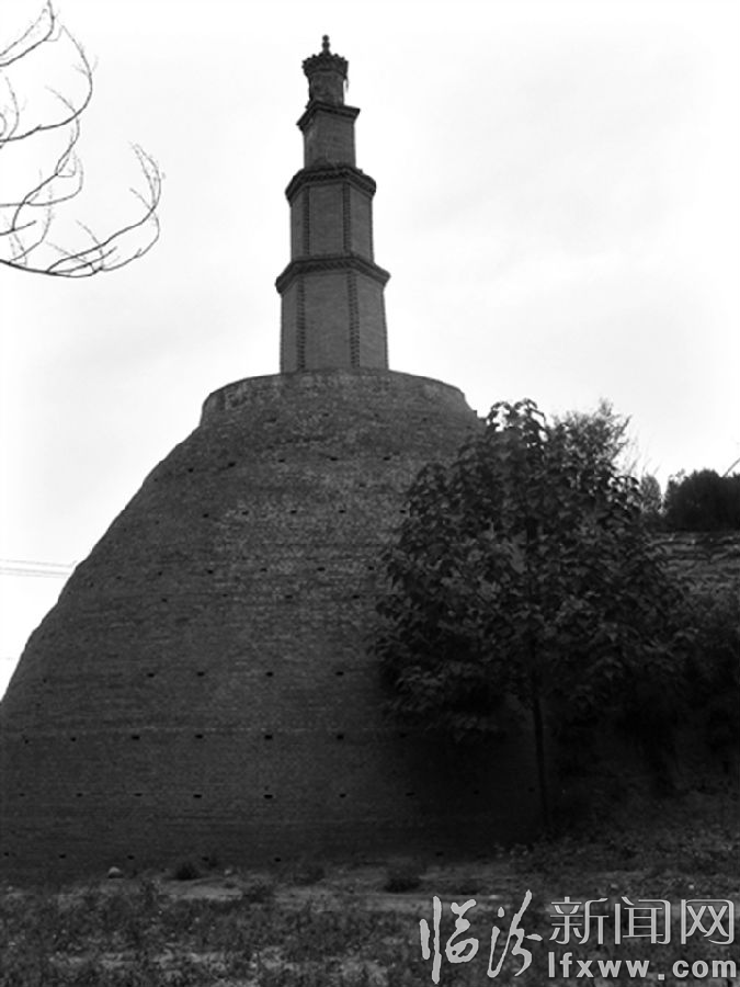 A scenic view of Linfen Yangshe Tomb