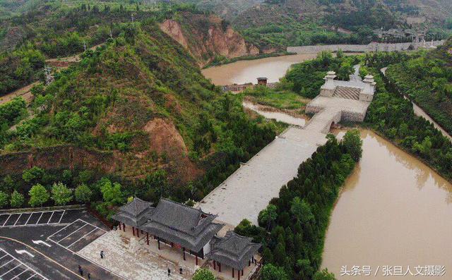 A scenic view of Linfen Yaoling Temple