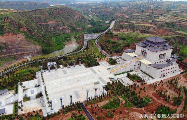 A scenic view of Linfen Yaoling Temple