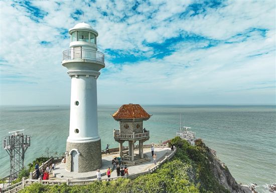 A scenic view of Lingao Lingaojiao Dengta