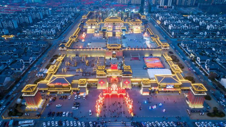 A scenic view of Linyi Tanguo Gucheng