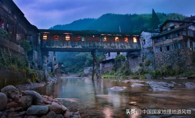 A scenic view of Lishui Chuzhou Langqiao