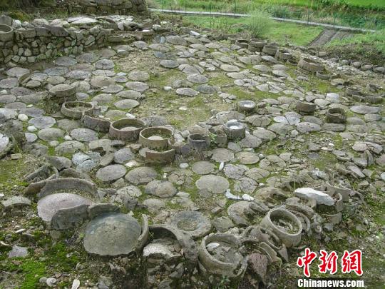 A scenic view of Lishui Dayao Longquan Yao Yizhi