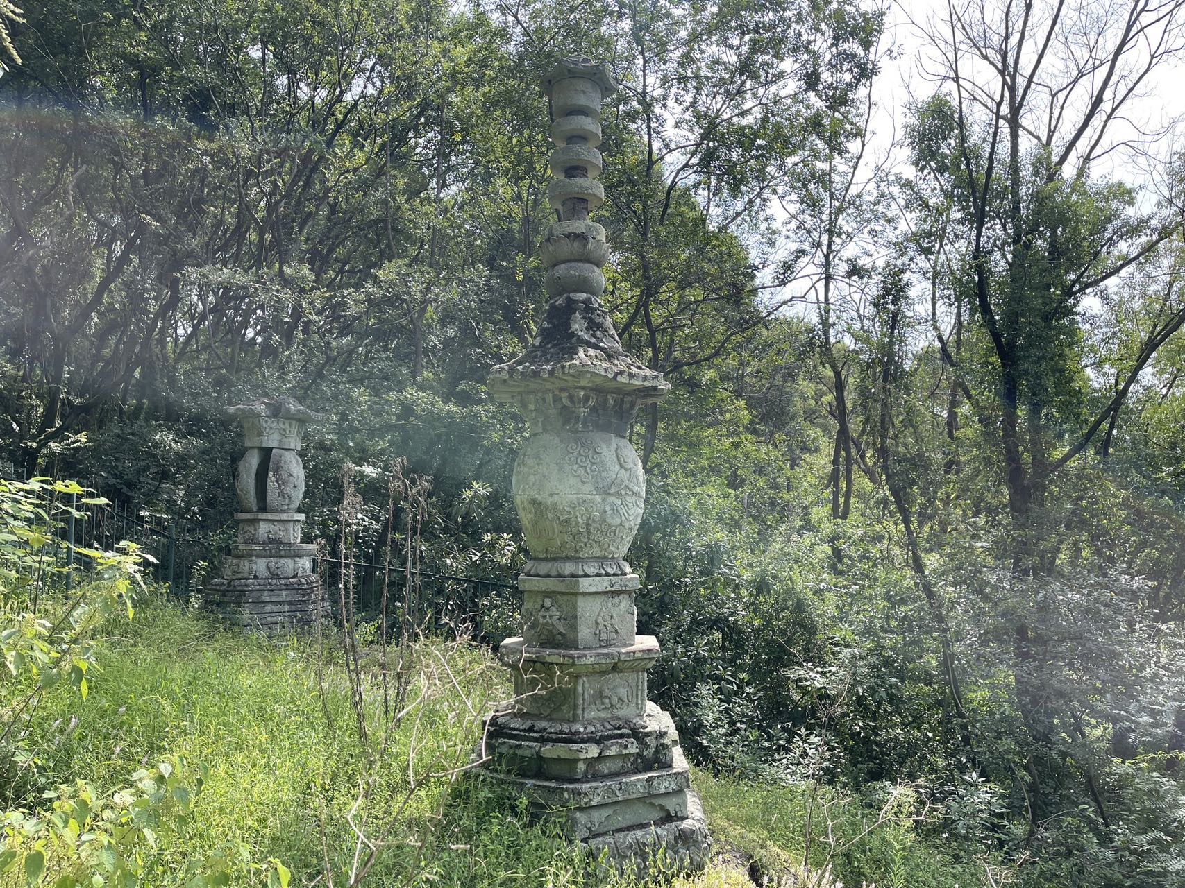 A scenic view of Lishui Lingjiusi Shita