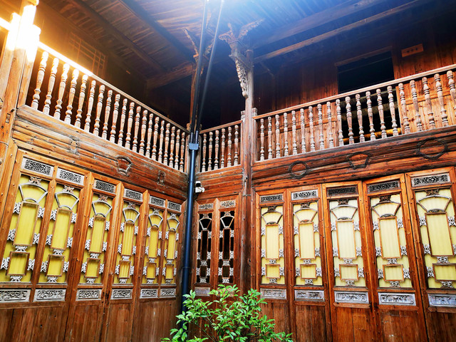 A scenic view of Lishui Zhejiang Daxue Longquan Fenxiao Jiuzhi