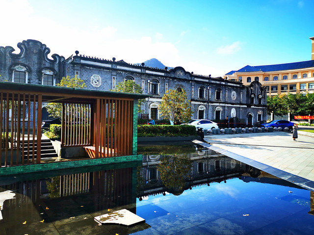 A scenic view of Lishui Zhejiang Daxue Longquan Fenxiao Jiuzhi