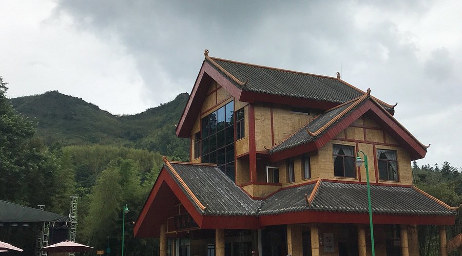 A scenic view of Liupanshui Dadong Yizhi