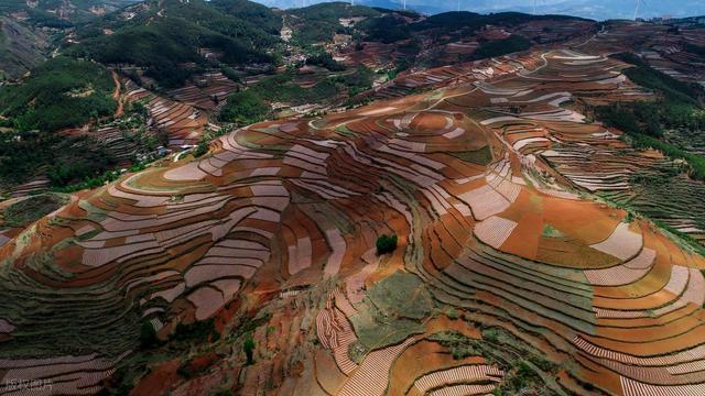 A scenic view of Liupanshui Xiaochong Muqun