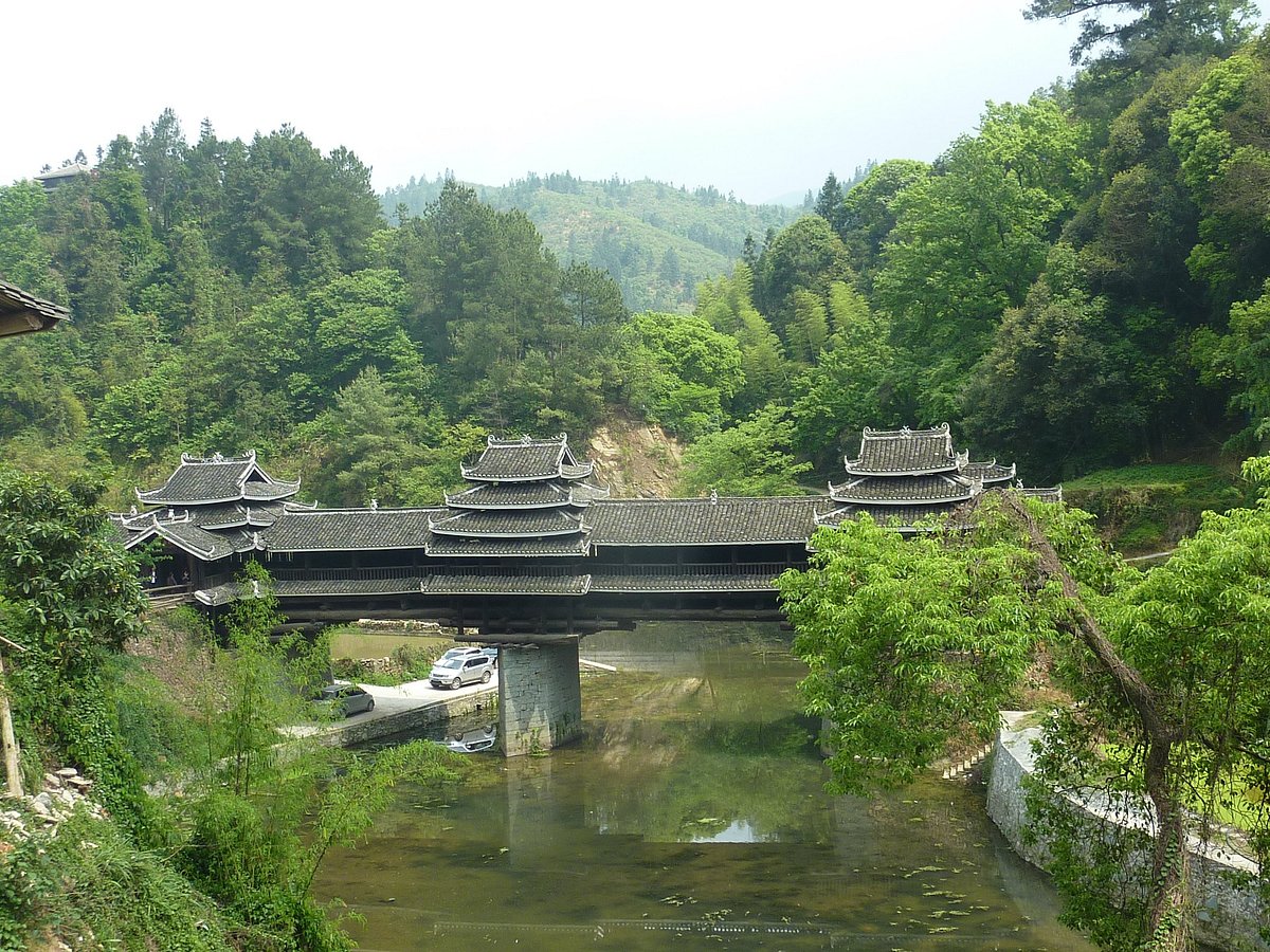 A scenic view of Liuzhou Batuanqiao