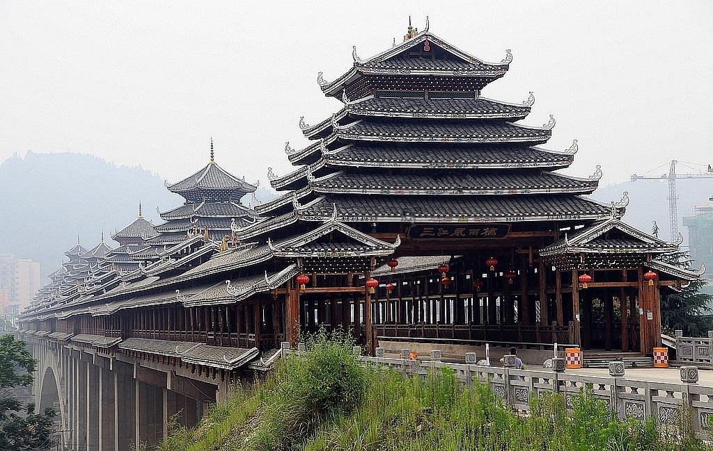 A scenic view of Liuzhou Batuanqiao
