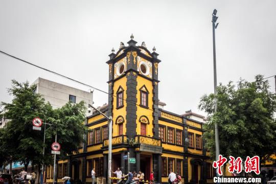A scenic view of Liuzhou Jiu Jichang Chengfang Gongshiqun Jiuzhi