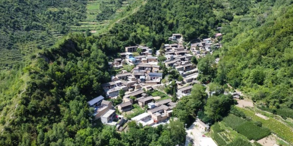 A scenic view of Longnan Fujin Guangyanyuan