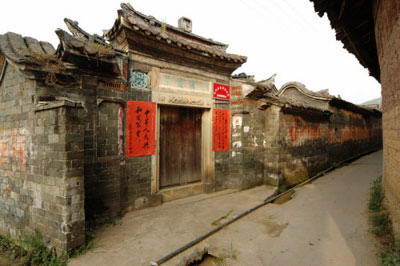 A scenic view of Longyan Zhixi Zongci Jianzhu