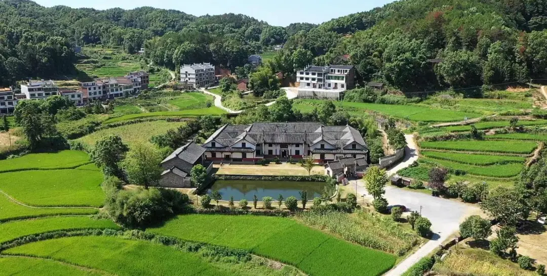 A scenic view of Loudi Fuhoutang