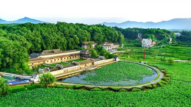 A scenic view of Loudi Fuhoutang