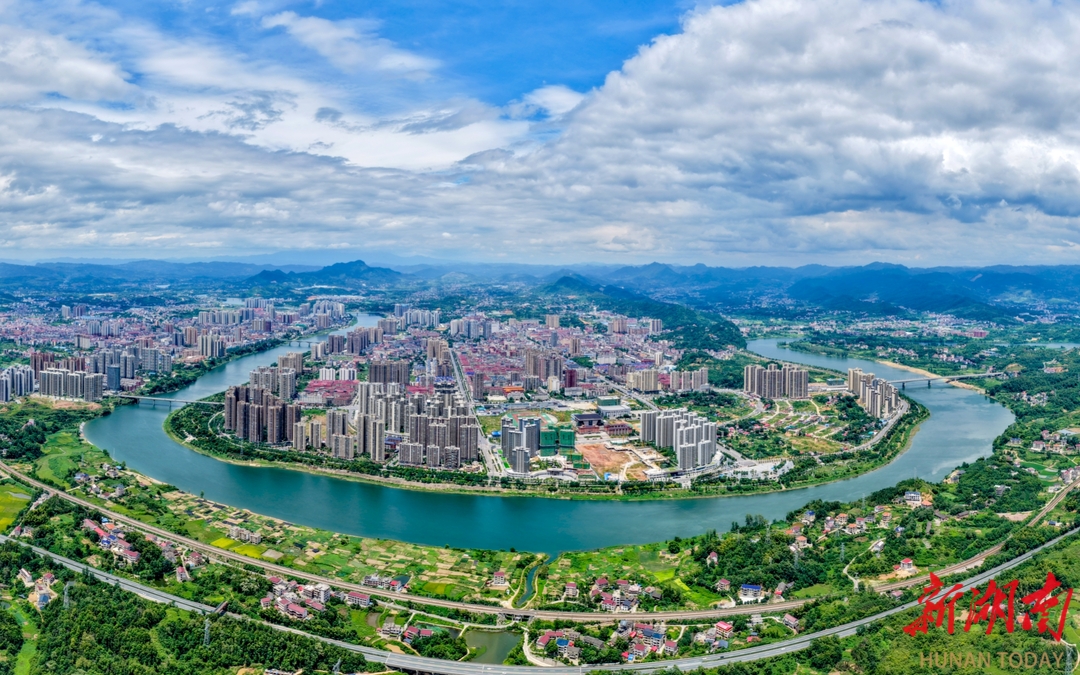 A scenic view of Loudi Xinhua Beita