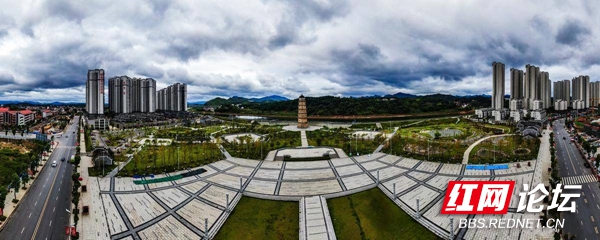 A scenic view of Loudi Xinhua Beita